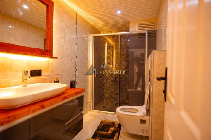 Трехкомнатная квартира с роскошной мебелью и видом на Торосские горы в районе Махмутлар, 75 м2 - Ракурс 8