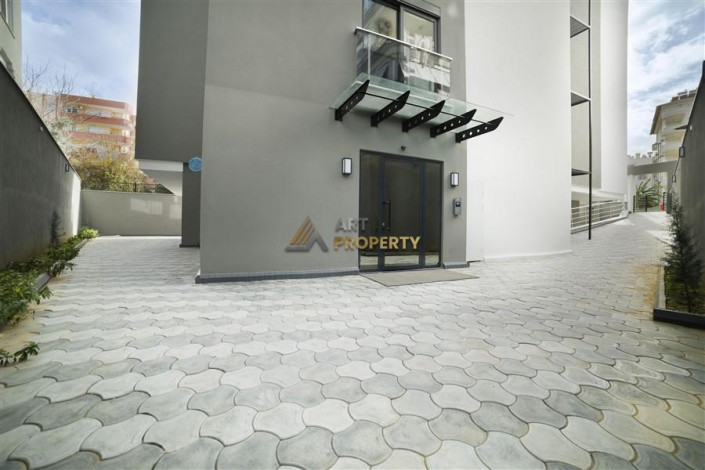 Квартиры 2+1 и 3+1 в новом доме в 250 м от моря, 110-159 м2 - Ракурс 4