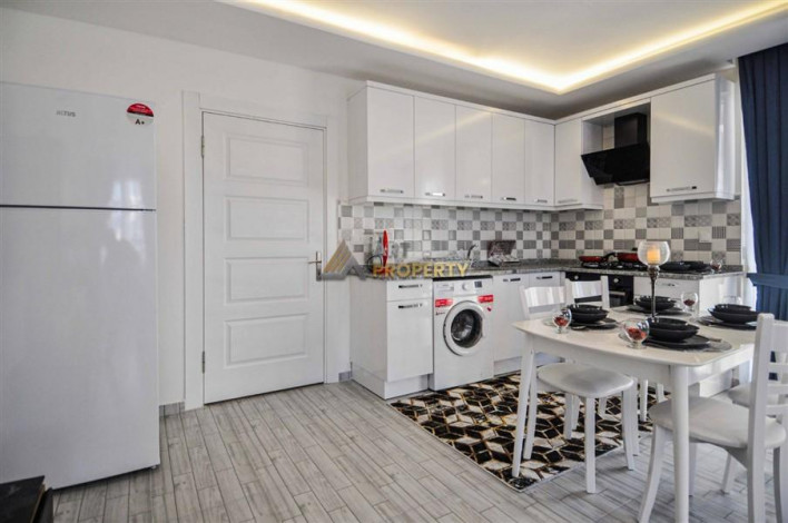 Квартира 1+1 с новой мебелью в 100 м от моря, 80 м2 - Ракурс 2