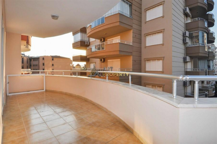 Квартира 1+1 с новой мебелью в 100 м от моря, 80 м2 - Ракурс 14