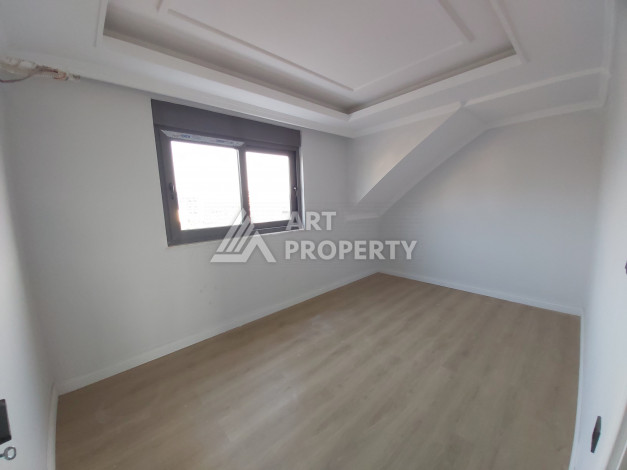 Четырехкомнатный дуплекс с видом на море в районе Оба, 220м - Ракурс 4