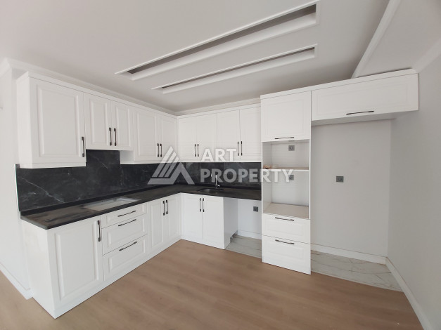 Четырехкомнатный дуплекс с видом на море в районе Оба, 220м - Ракурс 7