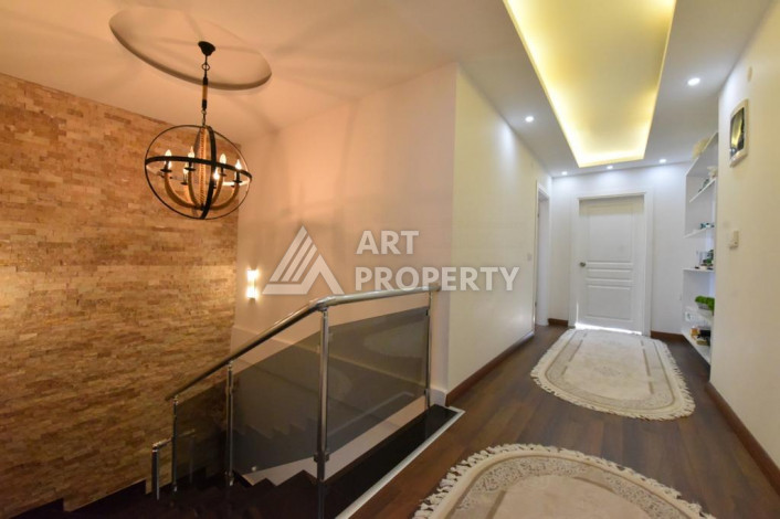 Апартаменты дуплекс планировки 4+1, 275м2 в центре Алании - Ракурс 15