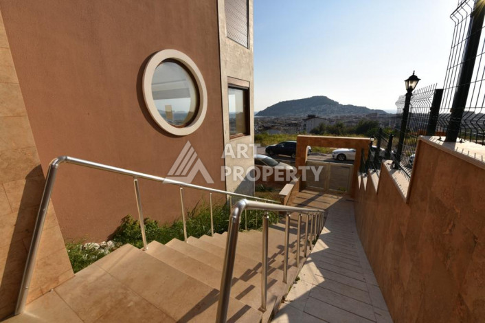 Апартаменты дуплекс планировки 4+1, 275м2 в центре Алании - Ракурс 25