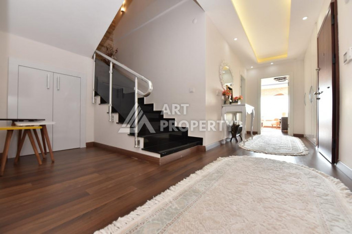 Апартаменты дуплекс планировки 4+1, 275м2 в центре Алании - Ракурс 33