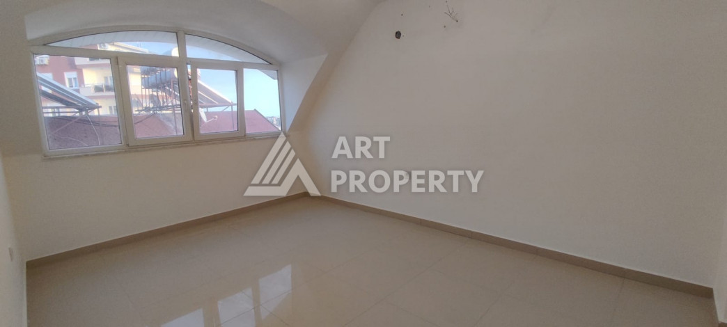 Апартаменты дуплекс планировки 4+1, 150м2 в районе Авсаллар - Ракурс 9