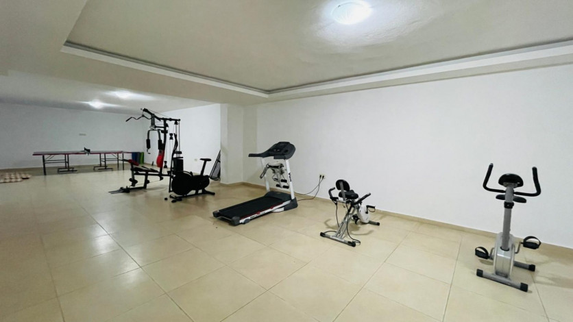 Квартира 1+1 в центральной части Махмутлара с новой мебелью и техникой, 70 м2 - Ракурс 5