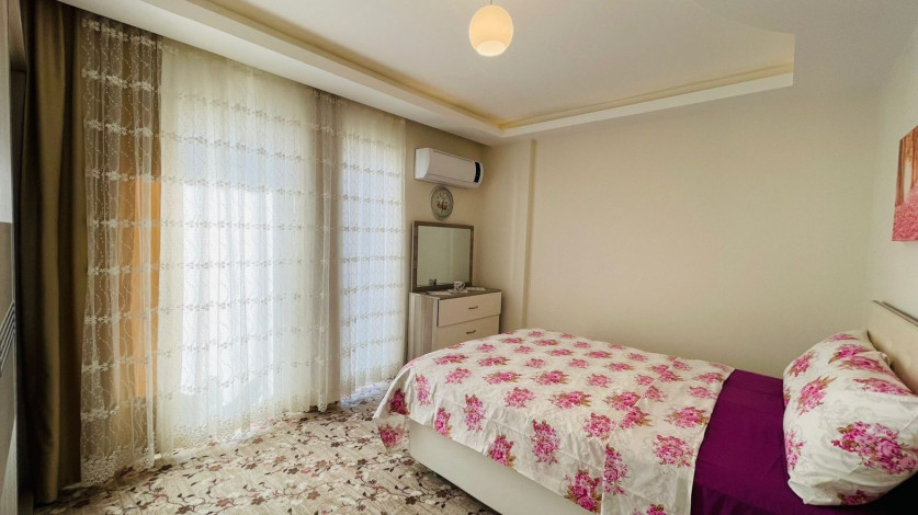 Квартира 1+1 в центральной части Махмутлара с новой мебелью и техникой, 70 м2 - Ракурс 7