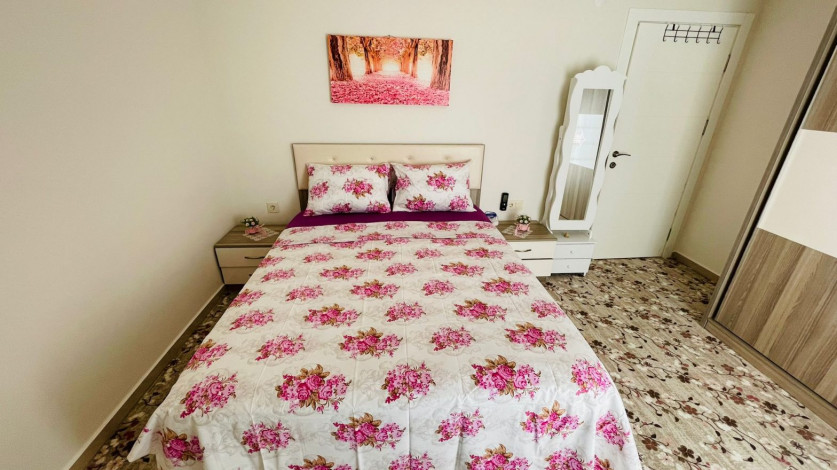 Квартира 1+1 в центральной части Махмутлара с новой мебелью и техникой, 70 м2 - Ракурс 9