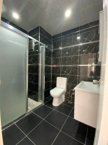 Просторная трехкомнатная квартира в центре Аланьи с красивым видом на горы, 115м2 - Ракурс 19