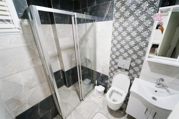 Квартира 1+1 с мебелью в самом центре Махмутлара, 60 м2 - Ракурс 7