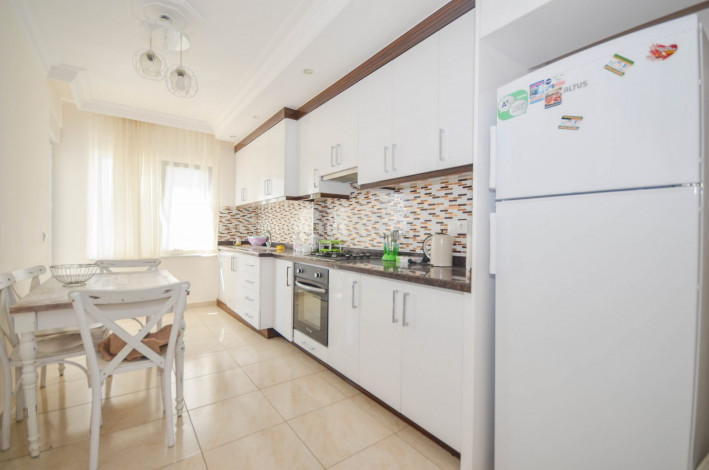 Квартира 2+1 с частичным видом на море в Махмутларе, 115 м2 - Ракурс 4