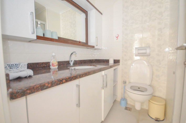 Квартира 2+1 с частичным видом на море в Махмутларе, 115 м2 - Ракурс 14