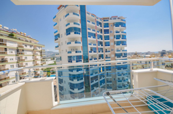 Квартира 2+1 с частичным видом на море в Махмутларе, 115 м2 - Ракурс 19