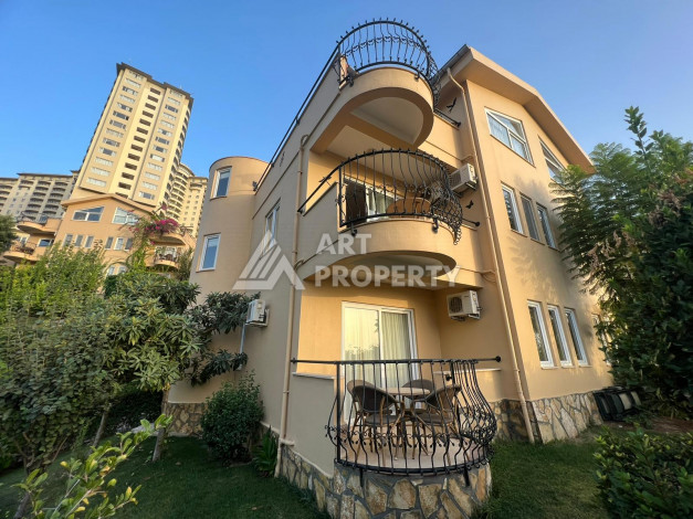 Трёхэтажная вилла-дуплекс в районе Каргыджак с мебелью, 115м2, планировка 2+1 - Ракурс 2