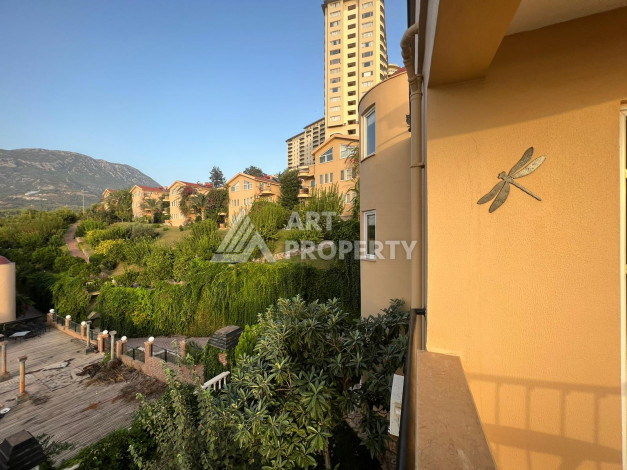 Трёхэтажная вилла-дуплекс в районе Каргыджак с мебелью, 115м2, планировка 2+1 - Ракурс 22