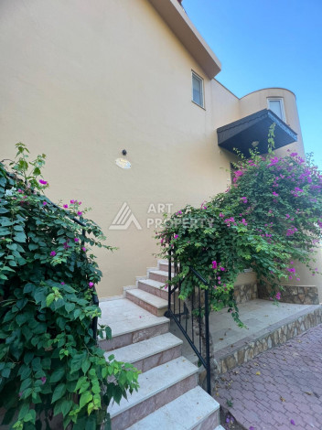 Трёхэтажная вилла-дуплекс в районе Каргыджак с мебелью, 115м2, планировка 2+1 - Ракурс 26