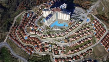 Апартаменты в престижном жилом комплексе в районе Каргыджак, планировка 2+1, 115м2 - Ракурс 1