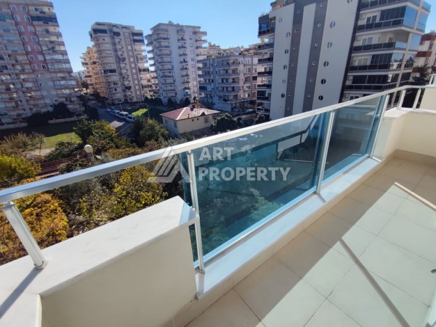 Меблированные апартаменты 2+1 в районе Махмутлар, 125м2 - Ракурс 15