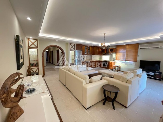 Квартира планировки 3+1, 160м2 в районе Махмутлар - Ракурс 3