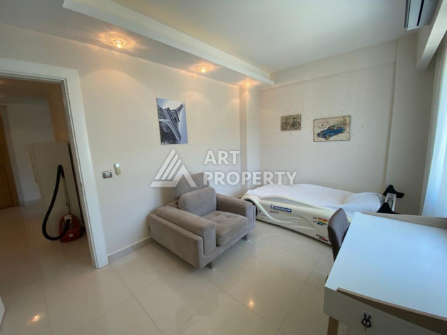 Апартаменты с мебелью планировки 3+1 в районе Махмутлар, 155м2 - Ракурс 17