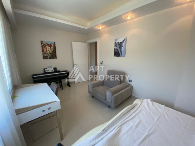 Апартаменты с мебелью планировки 3+1 в районе Махмутлар, 155м2 - Ракурс 22