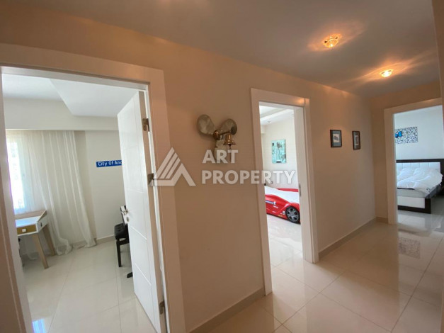 Апартаменты с мебелью планировки 3+1 в районе Махмутлар, 155м2 - Ракурс 24