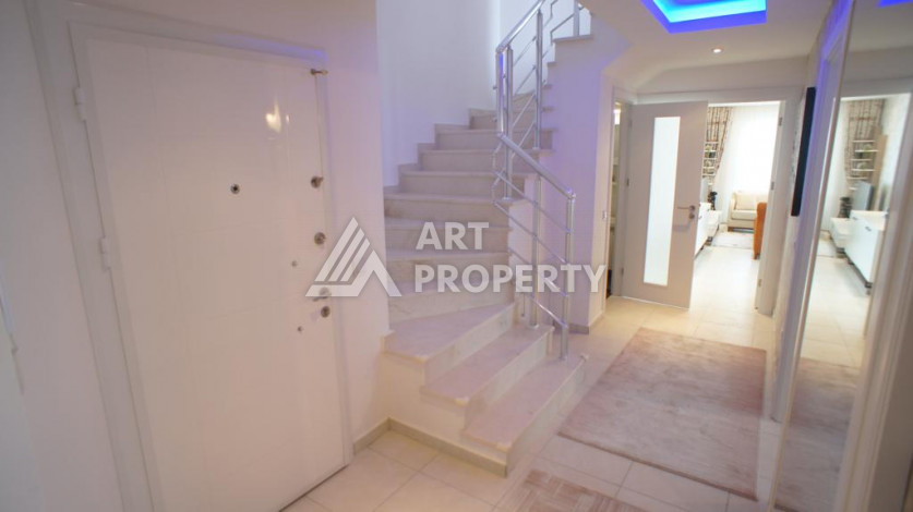 Дуплекс планировки 4+1 в районе Авсаллар, 220м2 - Ракурс 7