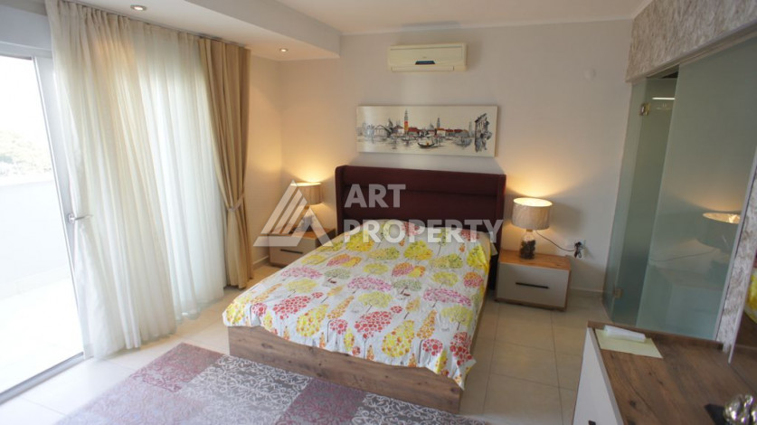 Дуплекс планировки 4+1 в районе Авсаллар, 220м2 - Ракурс 10