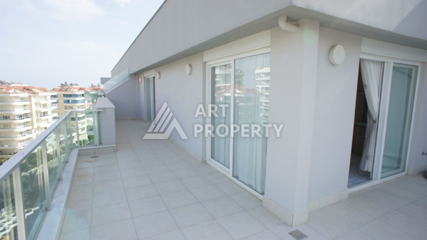 Дуплекс планировки 4+1 в районе Авсаллар, 220м2 - Ракурс 12