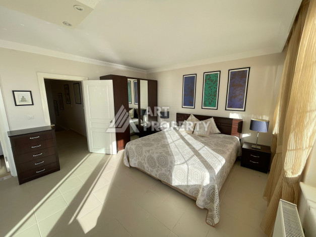 Дуплекс в районе Демирташ планировки 4+1, 245м2 - Ракурс 44