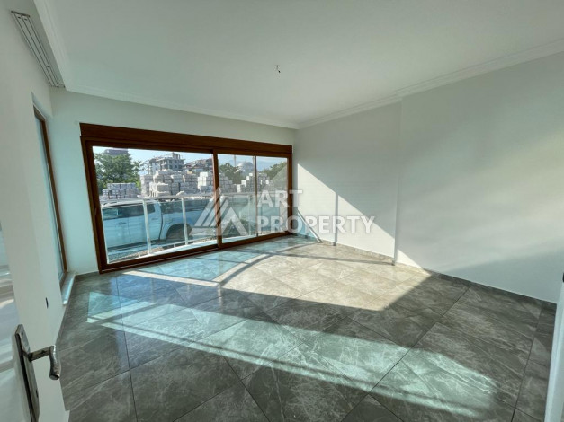 Апартаменты без мебели в районе Кестель планировки 4+1, 220м2 - Ракурс 12