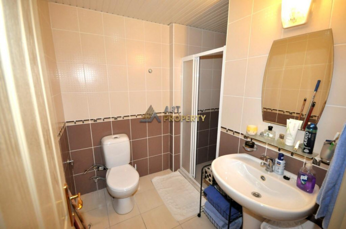 Меблированные трехкомнатная квартира недалеко от пляжа в райное Оба, 110 м2. - Ракурс 12