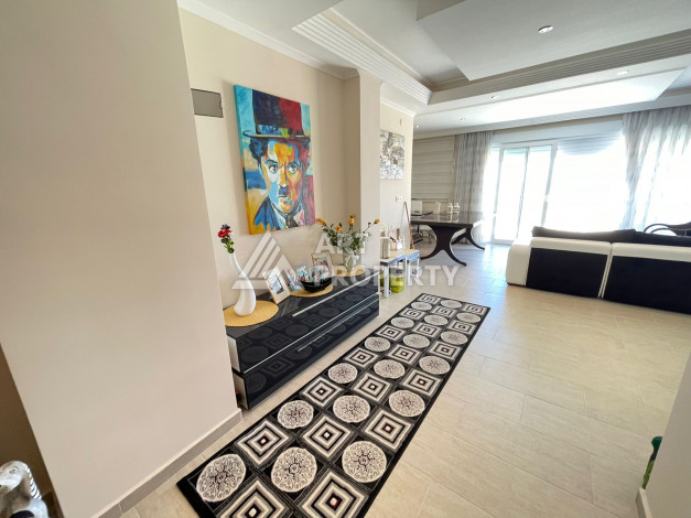 Двухуровневые апартаменты на высоком этаже планировки 4+1 в районе Махмутлар, 250м2 - Ракурс 26