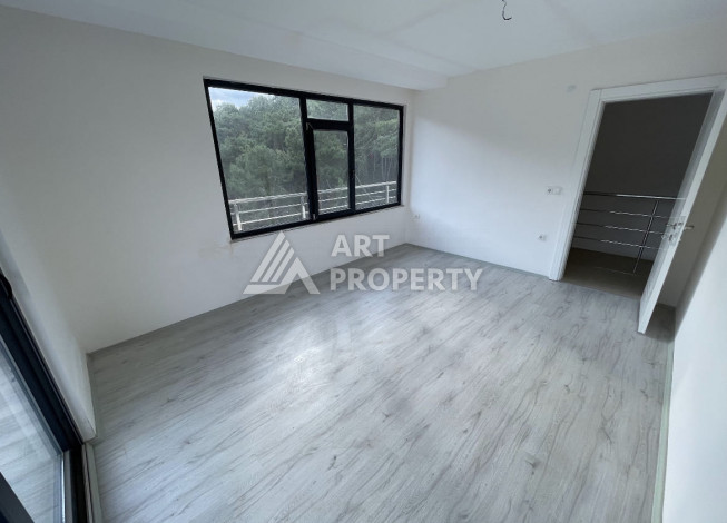 Двухуровневая квартира в районе Каргыджак планировки 4+1,260м2 - Ракурс 8