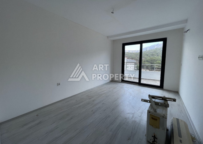 Двухуровневая квартира в районе Каргыджак планировки 4+1,260м2 - Ракурс 11