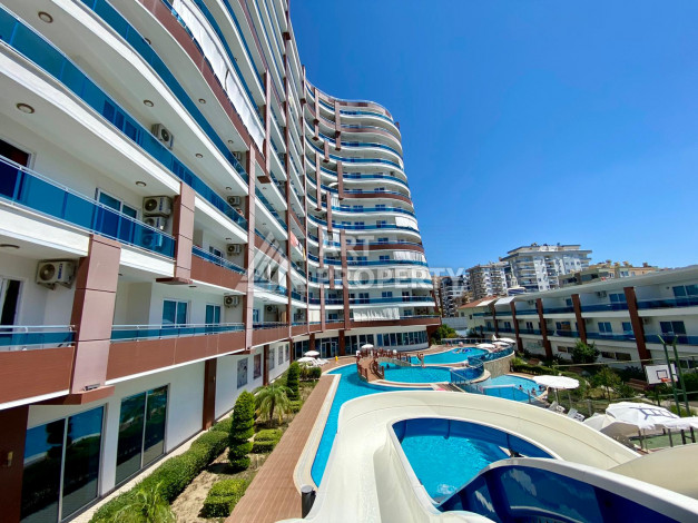 Квартира 3+1 в центре Махмутлара в комплексе с развитой инфраструктурой, 186 м2 - Ракурс 3