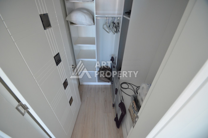 Квартира 3+1 в центре Махмутлара в комплексе с развитой инфраструктурой, 186 м2 - Ракурс 17