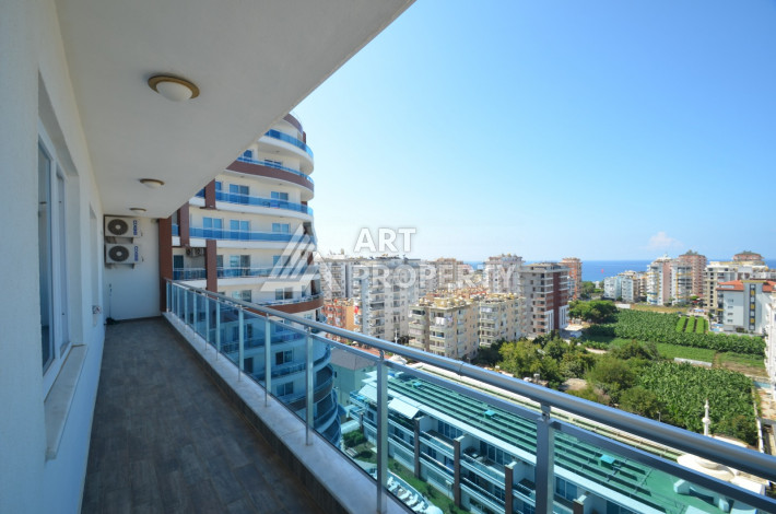 Квартира 3+1 в центре Махмутлара в комплексе с развитой инфраструктурой, 186 м2 - Ракурс 32