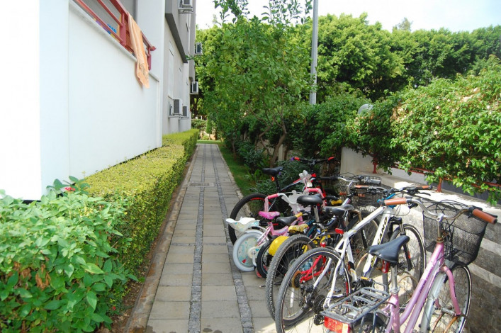 Меблированная трехкомнатная квартира в обустроенном комплексе в районе Оба, 110 м2. - Ракурс 23