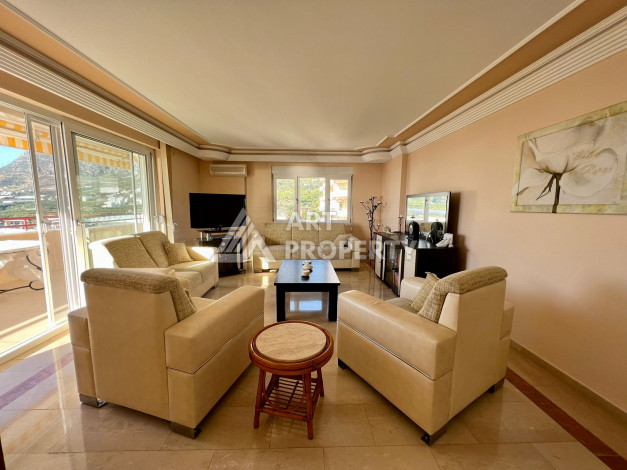 Апартаменты 2+1 в районе Махмутлар, с прекрасным видом на горы и море - Ракурс 2