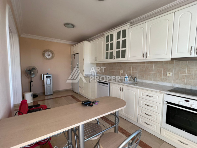 Апартаменты 2+1 в районе Махмутлар, с прекрасным видом на горы и море - Ракурс 8