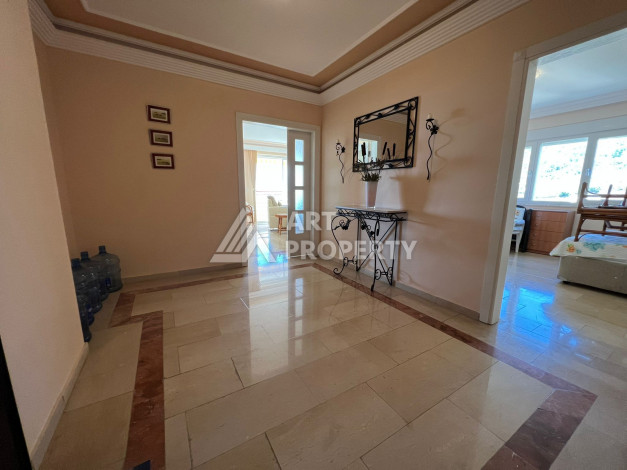 Апартаменты 2+1 в районе Махмутлар, с прекрасным видом на горы и море - Ракурс 9