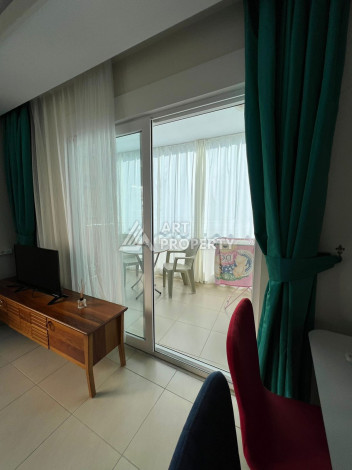 Полностью укомплектованная квартира 1+1 в Махмутларе, 60 м2 - Ракурс 5