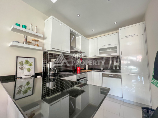 Квартира в уютном комплексе с инфраструктурой в районе Кестель, 70м2, 1+1 - Ракурс 10