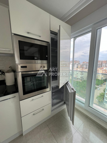 Апартаменты на высоком этаже с планировкой 1+1 в районе Махмутлар,75м2 - Ракурс 4