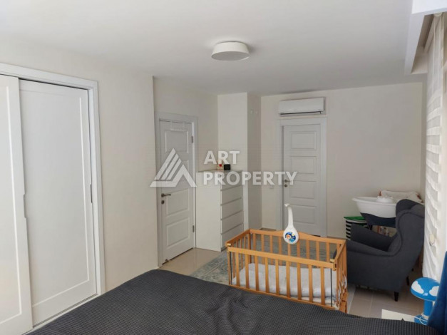 Трехкомнатная квартира с видом на море и горы в районе Каргыджак, 120м - Ракурс 2