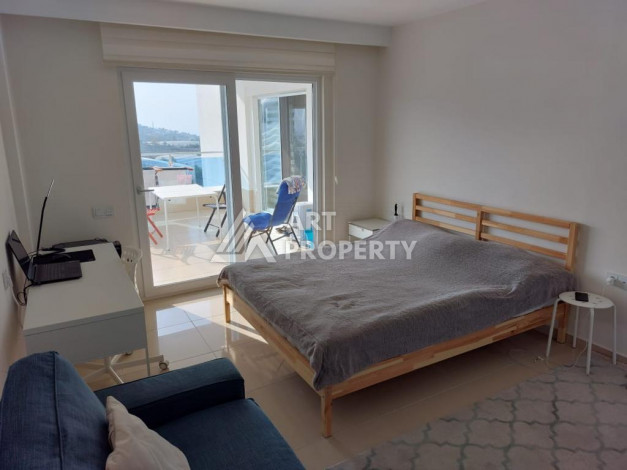 Трехкомнатная квартира с видом на море и горы в районе Каргыджак, 120м - Ракурс 4