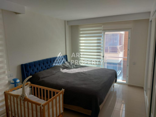 Трехкомнатная квартира с видом на море и горы в районе Каргыджак, 120м - Ракурс 5