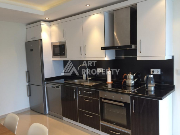 Трехкомнатная квартира с видом на море и горы в районе Каргыджак, 120м - Ракурс 13